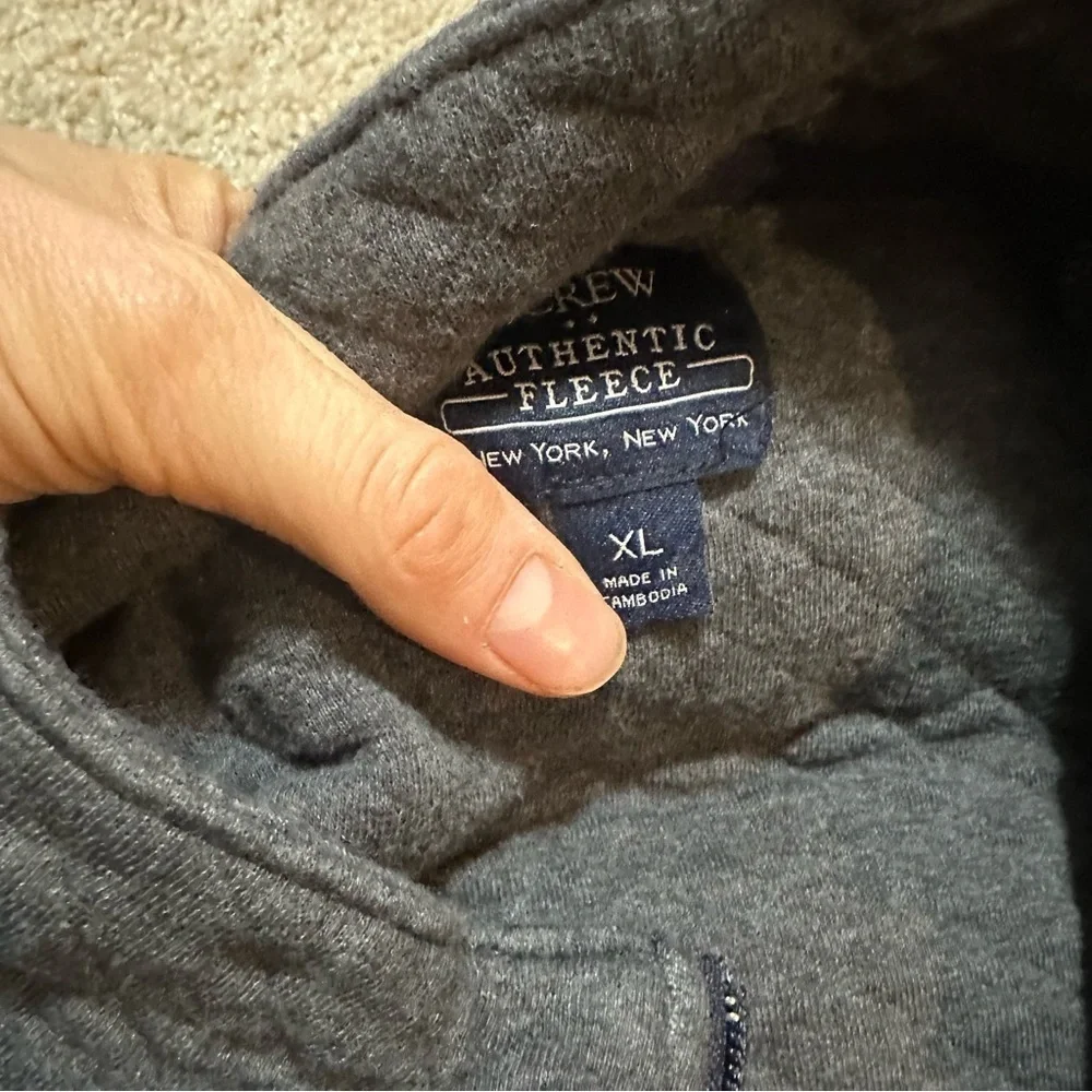 J crew heather carbon Quilted half-zip